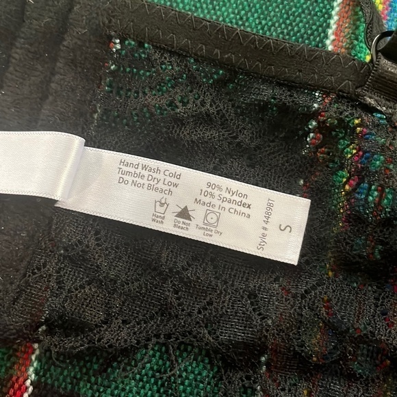 FRENCH Affair Lace Bralette - Picture 9 of 9